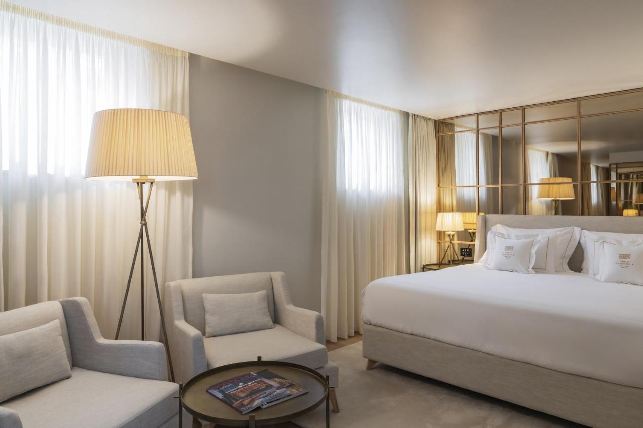 Casa Da Companhia, Vignette Collection By Ihg Hotel Porto Exterior photo A room at the hotel