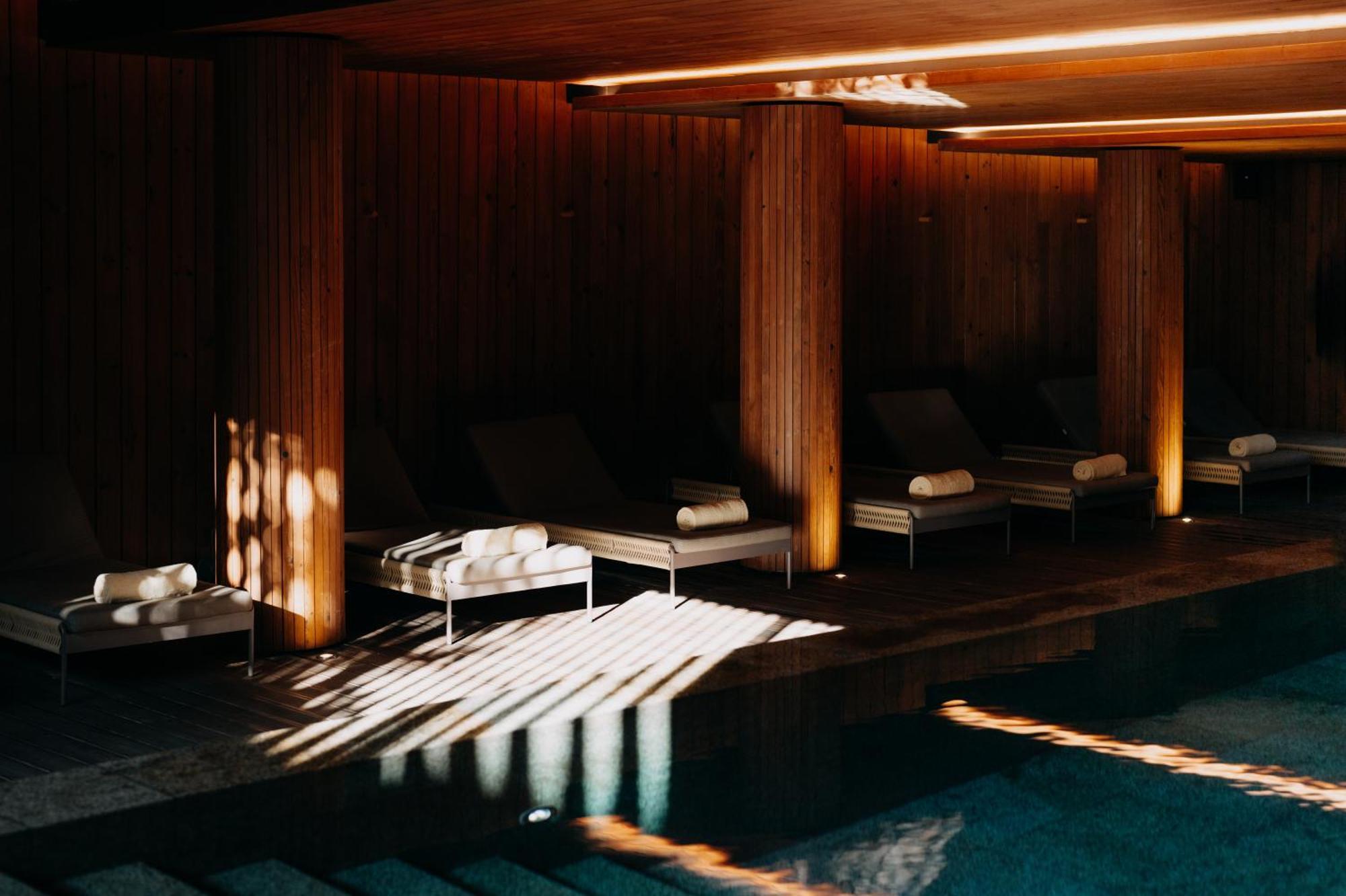Casa Da Companhia, Vignette Collection By Ihg Hotel Porto Exterior photo The spa at The Standard East Village