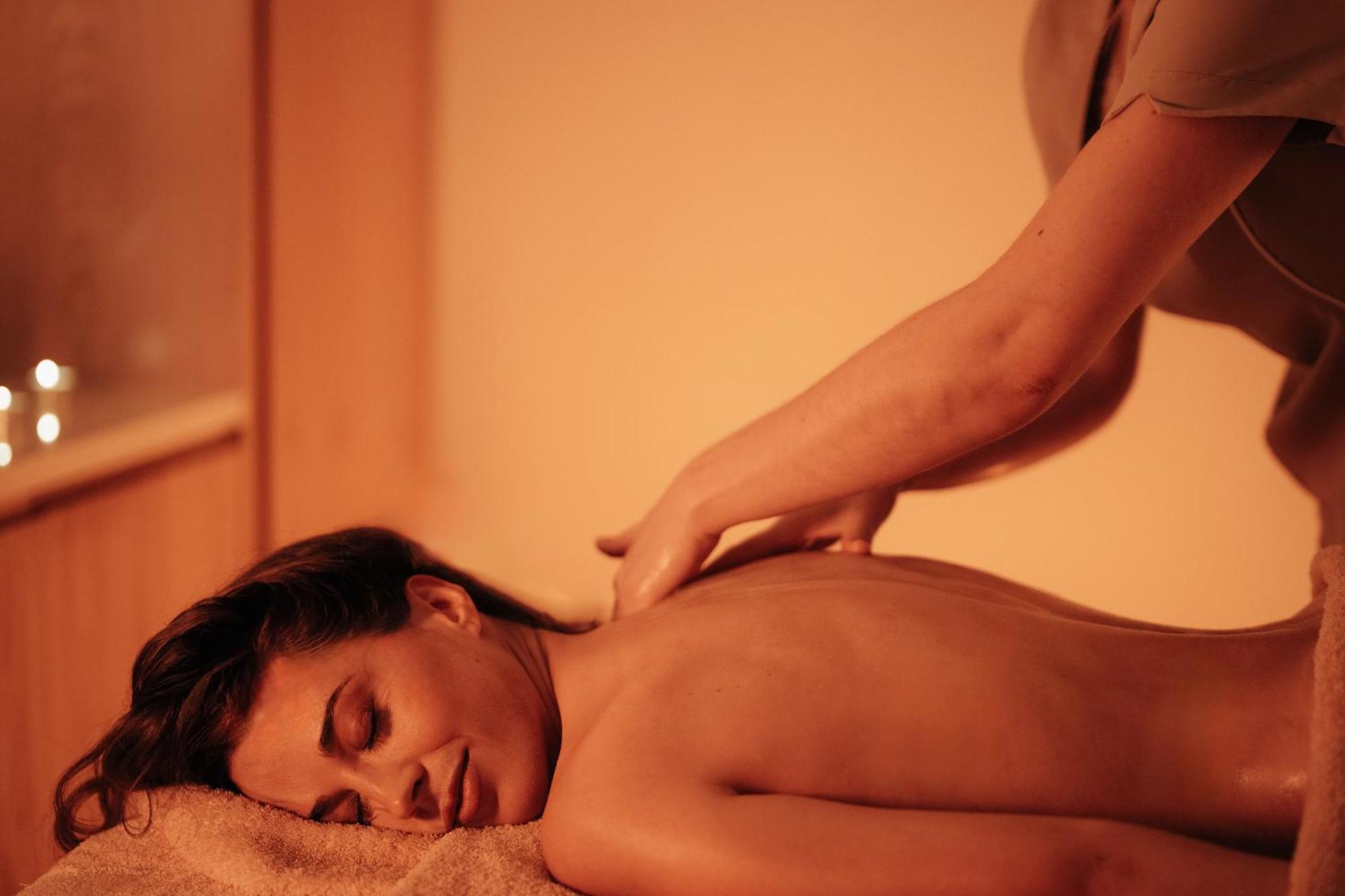 Casa Da Companhia, Vignette Collection By Ihg Hotel Porto Exterior photo Massage